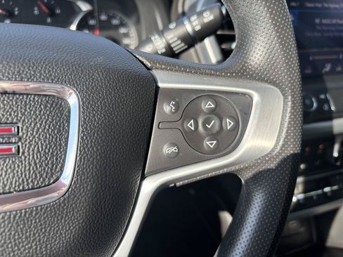 Used 2023 GMC Acadia SLE w/ Driver Convenience Package AWD/4WD image 25