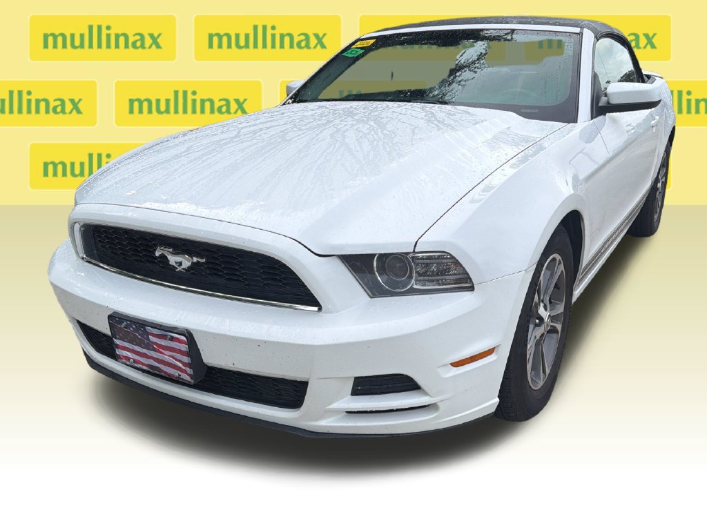 Used 2014 Ford Mustang Premium w/ Comfort Package RWD image 12