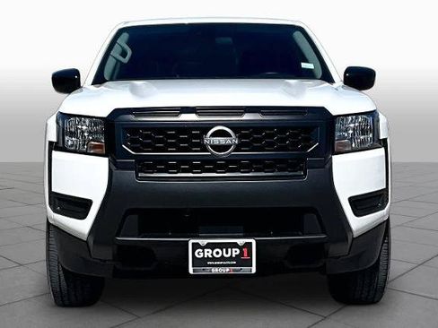 Certified 2025 Nissan Frontier S RWD image 4