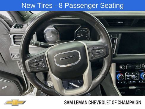 Used 2021 GMC Yukon XL Denali AWD/4WD image 11