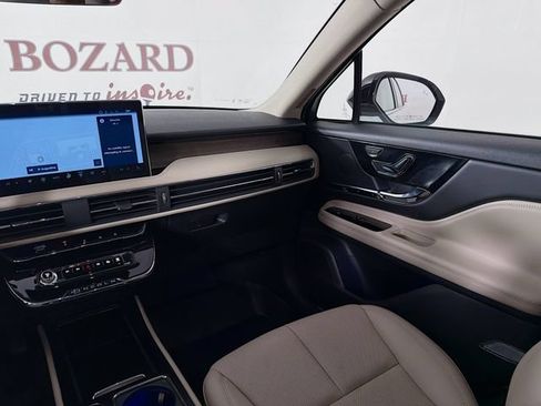 Certified 2025 Lincoln Corsair Grand Touring w/ Equipment Group 301A AWD/4WD image 28