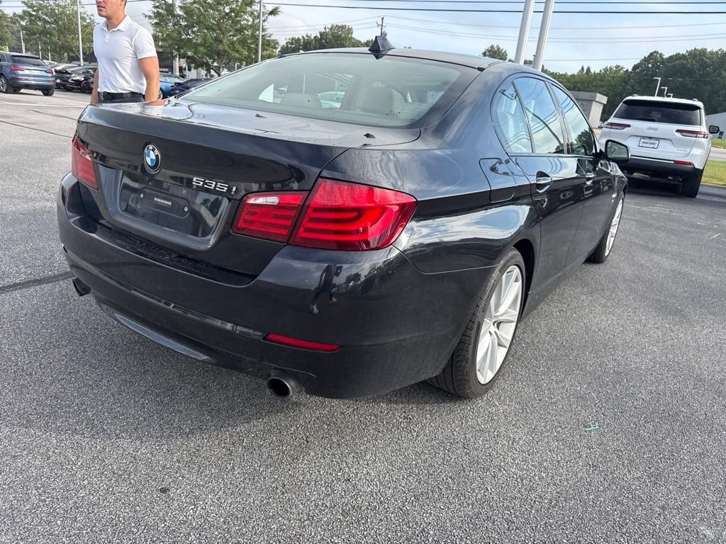 Used 2011 BMW 535i xDrive Sedan AWD/4WD image 21