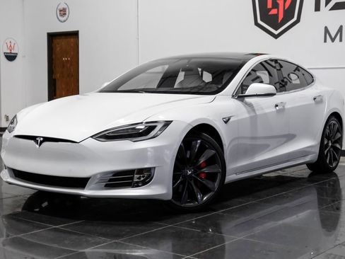 Used 2019 Tesla Model S Performance image 7