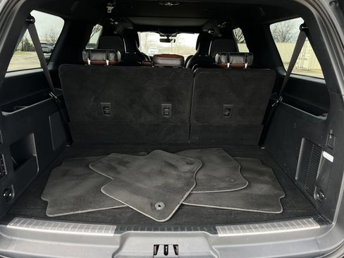 Used 2023 Lincoln Navigator L Reserve image 33