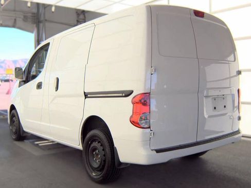 Used 2019 Nissan NV200 SV w/ Navigation Package FWD image 5