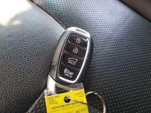 Used 2020 Hyundai Santa Fe SEL w/ Convenience + Premium Package AWD/4WD image 26
