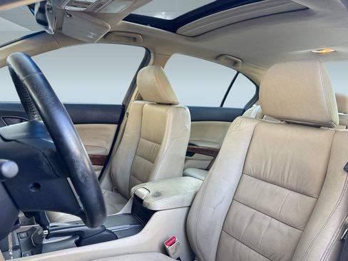 Used 2011 Honda Accord EX-L image 22