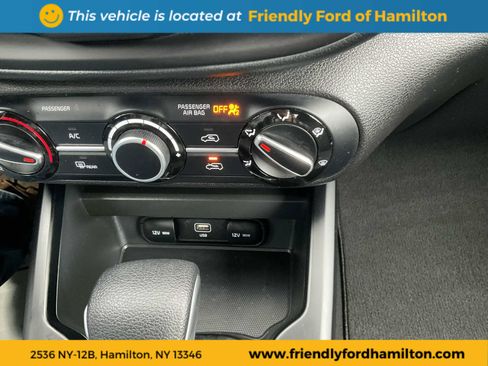 Used 2025 Kia Soul LX image 22