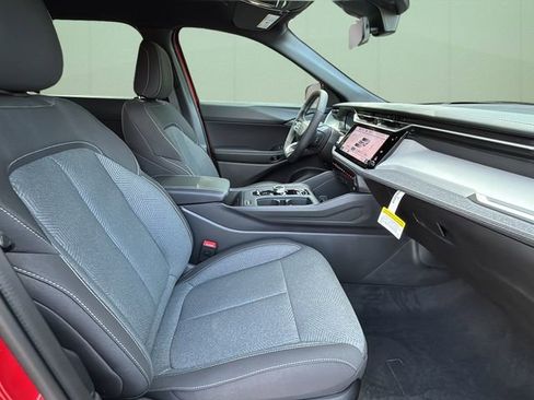 New 2026 Jeep Cherokee Laredo AWD/4WD image 40