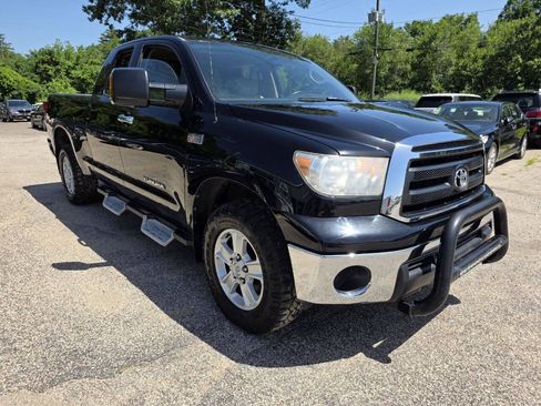 Used 2011 Toyota Tundra 4x4 Double Cab w/ Tow Pkg image 7