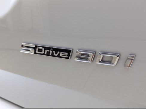 Used 2024 BMW X3 sDrive30i RWD image 25