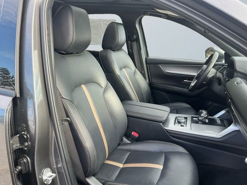 Used 2024 MAZDA CX-90 Plug-In Hybrid w/ Premium Plus image 15