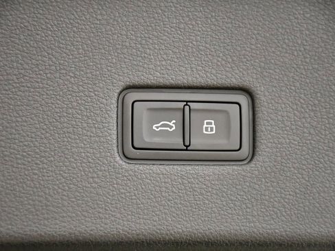 New 2026 Audi Q8 Premium Plus image 57