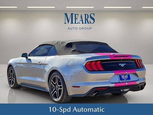 Used 2022 Ford Mustang Premium image 4