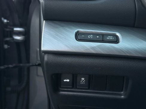 Used 2017 Nissan Maxima 3.5 SV image 35