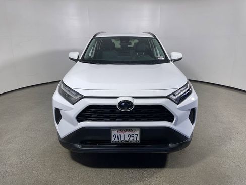 Certified 2025 Toyota RAV4 XLE AWD/4WD image 8
