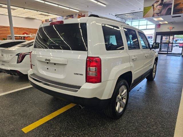 Used 2014 Jeep Patriot Limited w/ Sun/Sound Group AWD/4WD image 5