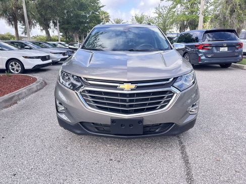 Used 2018 Chevrolet Equinox Premier FWD image 9