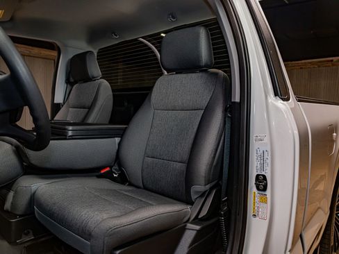 Used 2025 Ford F150 XL w/ Equipment Group 103A High image 18