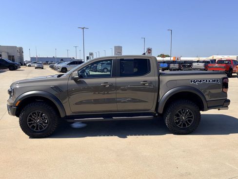 Used 2025 Ford Ranger Raptor AWD/4WD image 38