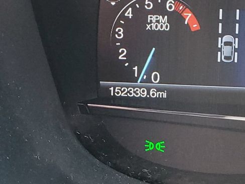 Used 2018 Ford Explorer Sport w/ Equipment Group 401A AWD/4WD image 19