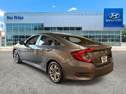 Used 2018 Honda Civic LX image 4