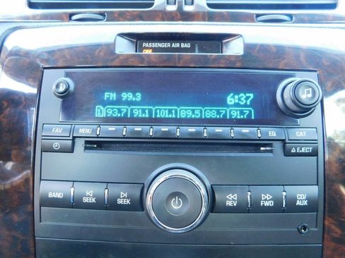 Used 2014 Chevrolet Impala LT w/ LT Sunroof Package image 11