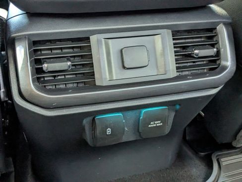 Used 2023 Ford F150 Lariat image 14