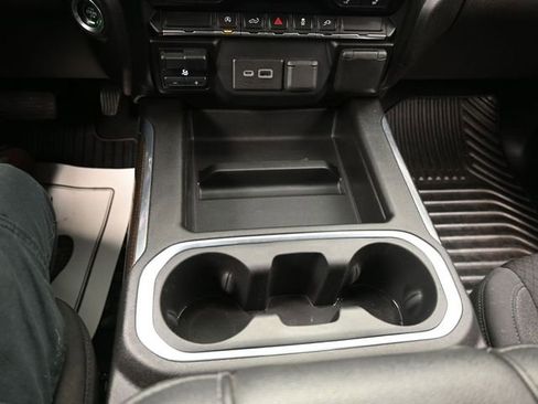 Used 2021 Chevrolet Silverado 1500 RST w/ Redline Edition image 11