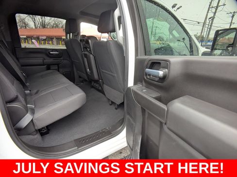 Used 2021 Chevrolet Silverado 2500 LT w/ Convenience Package AWD/4WD image 17