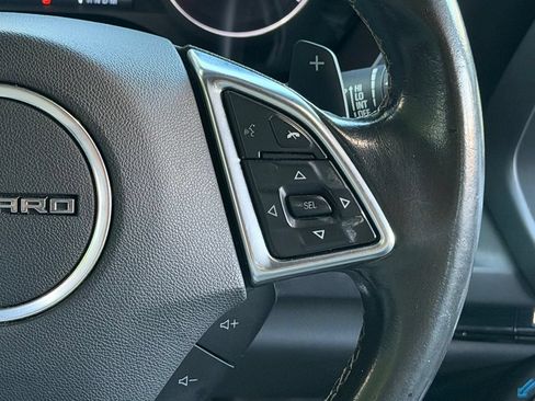 Used 2018 Chevrolet Camaro LT RWD image 41