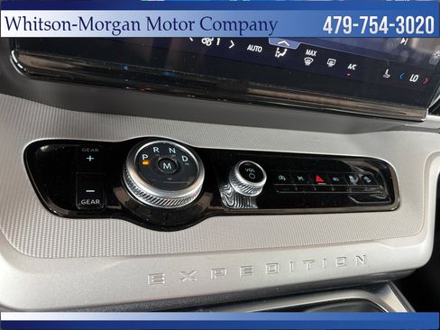 Used 2025 Ford Expedition Max Active AWD/4WD image 27