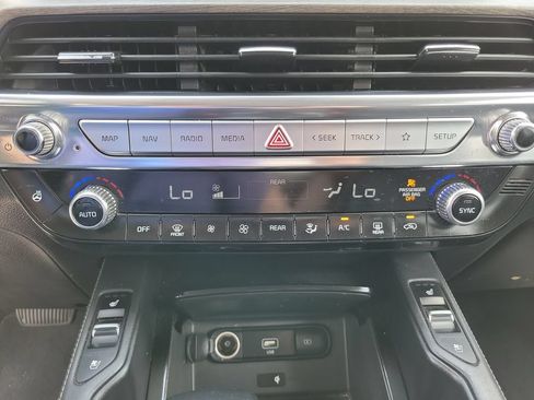 Used 2021 Kia Telluride EX w/ EX Premium Package AWD/4WD image 20