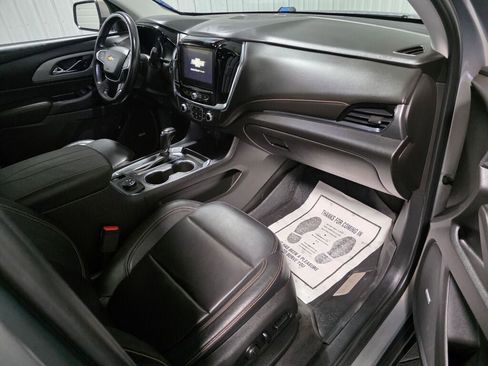 Used 2018 Chevrolet Traverse LT AWD/4WD image 7