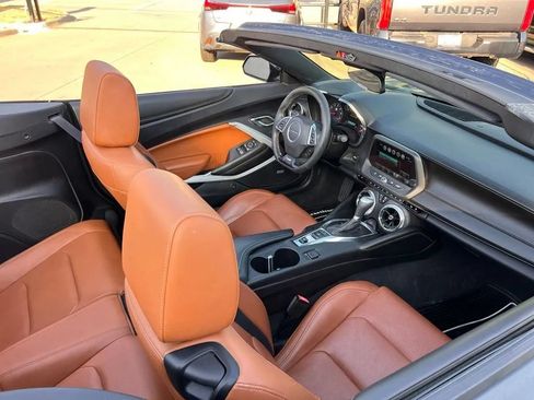 Used 2016 Chevrolet Camaro SS RWD image 47