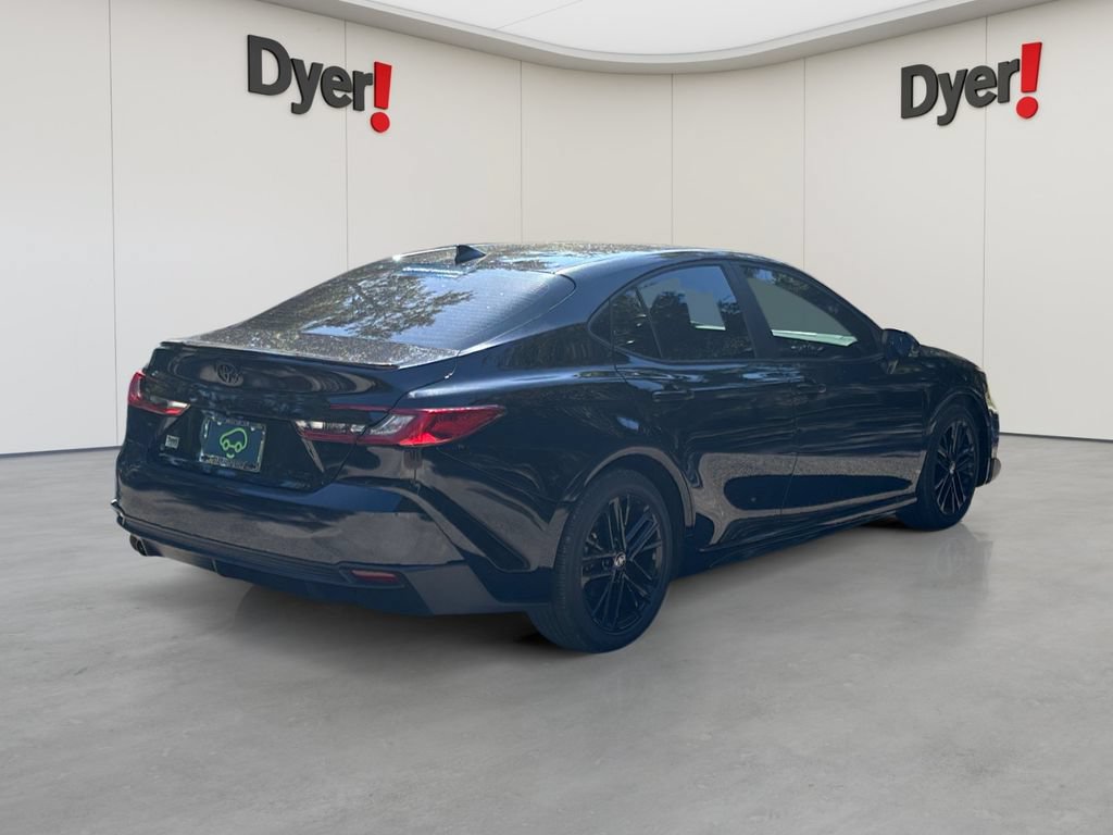 Used 2025 Toyota Camry SE w/ Convenience Package FWD image 5
