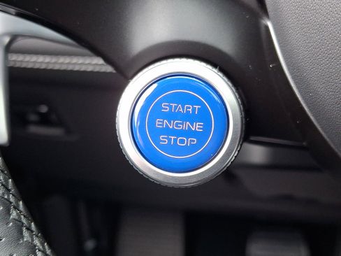 New 2025 Maserati Grecale GT image 24