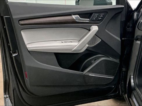 Certified 2023 Audi Q5 2.0T Premium Plus w/ Premium Plus Package image 25