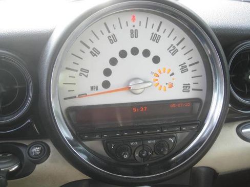 Used 2011 MINI Cooper Clubman S image 27