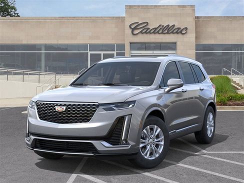 New 2025 Cadillac XT6 Luxury image 6