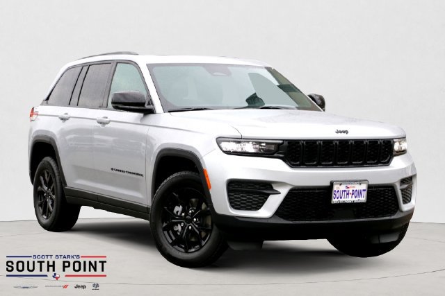 New 2025 Jeep Grand Cherokee Altitude RWD image 1