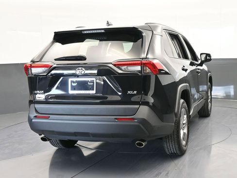 Used 2024 Toyota RAV4 XLE image 5