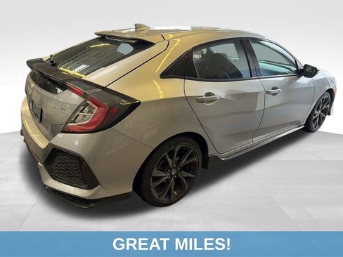 Used 2019 Honda Civic Sport image 8