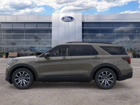 New 2026 Ford Explorer ST-Line AWD/4WD image 3