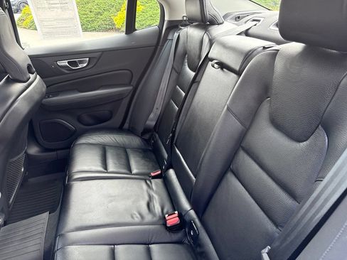 Certified 2023 Volvo S60 B5 Plus w/ Climate Package AWD/4WD image 30