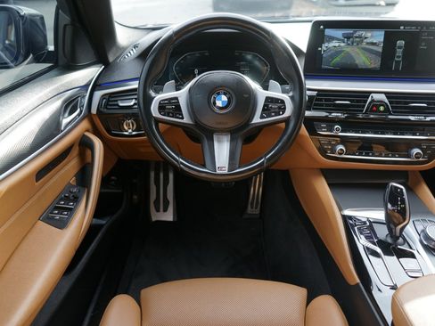 Used 2023 BMW 540i w/ M Sport Package image 14