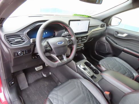 Used 2023 Ford Escape ST-Line Elite w/ Premium Technology Package image 20