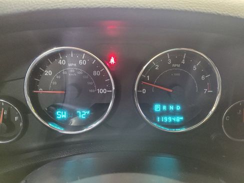 Used 2015 Jeep Wrangler Unlimited Sport AWD/4WD image 23