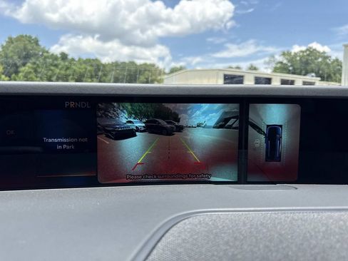 New 2026 Lincoln Nautilus Premier AWD/4WD image 24