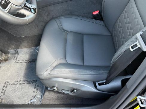 Certified 2026 Volvo XC60 B5 Plus AWD/4WD image 18